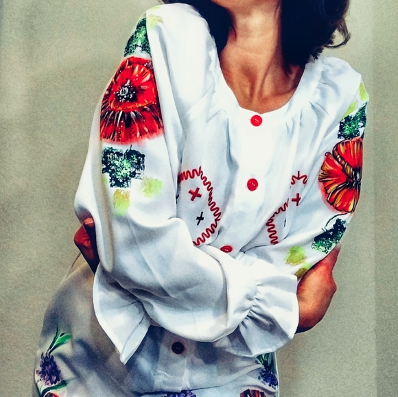 blouse - Picture 11 of 16